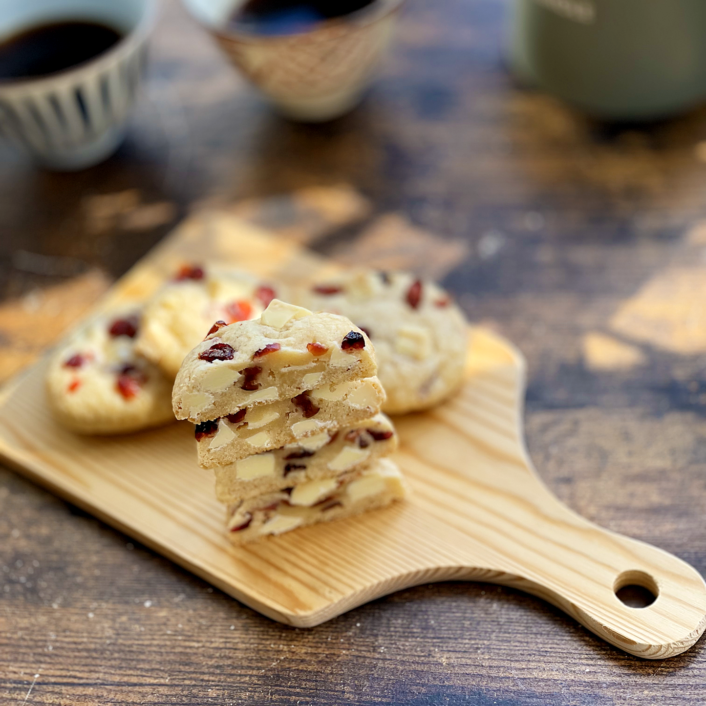 ホワイトチョコとクランベリーのクッキー